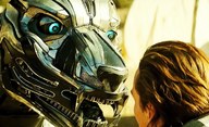 A.X.L.: Robotické psisko řádí v trojici preview klipů | Fandíme filmu