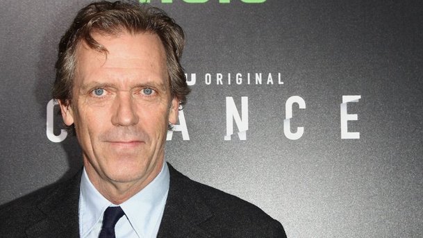 Avenue 5: Hugh Laurie míří do vesmíru | Fandíme serialům