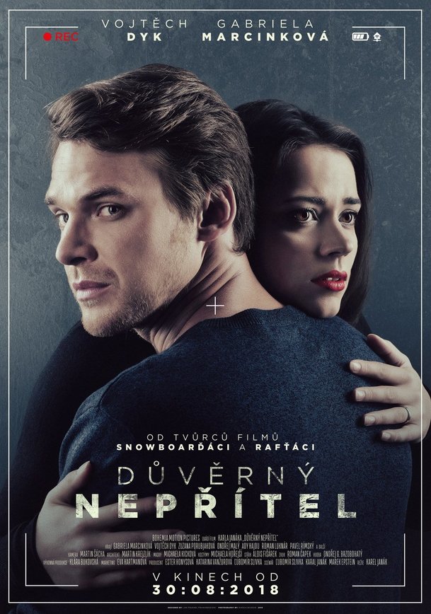 Recenze: Důvěrný nepřítel | Fandíme filmu