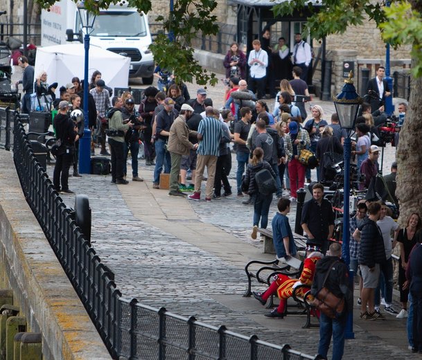 Spider-Man: Far From Home: Maria Hill a Nick Fury na fotkách a videu | Fandíme filmu