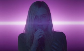 Teen Spirit: Elle Fanning zakusí trnitou cestu ke slávě | Fandíme filmu