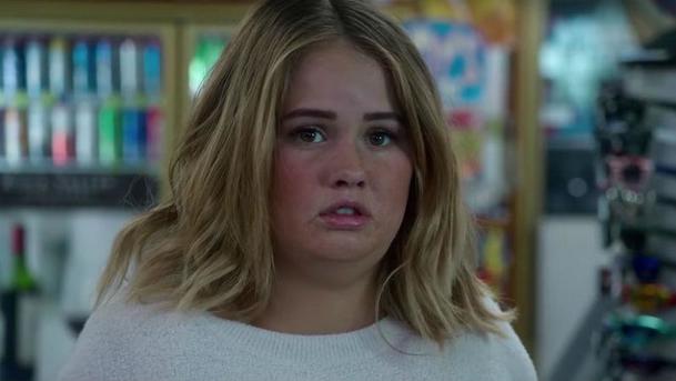 Insatiable: Netflix dal zelenou 2. sérii | Fandíme serialům