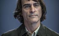 Joker: Joaquin Phoenix v "plné klauní" na nových fotkách | Fandíme filmu