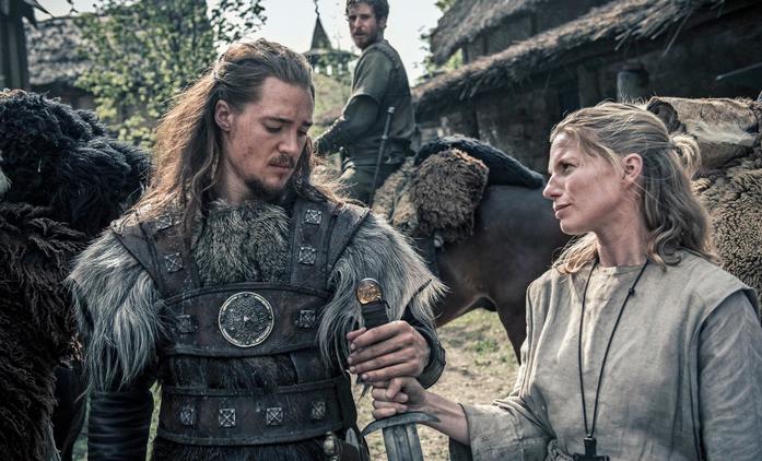 The Last Kingdom: V seriálu si zahraje autor knižní předlohy | Fandíme seriálům