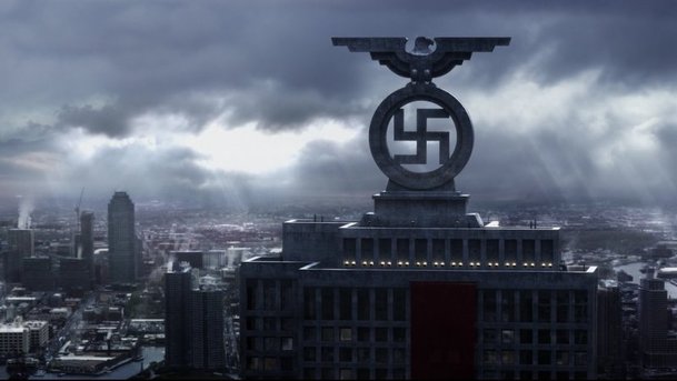 The Man in the High Castle: Amazon oznámil konec teaserem na 4. sérii | Fandíme serialům