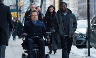 The Upside: Nedotknutelní v hollywoodském balení | Fandíme filmu