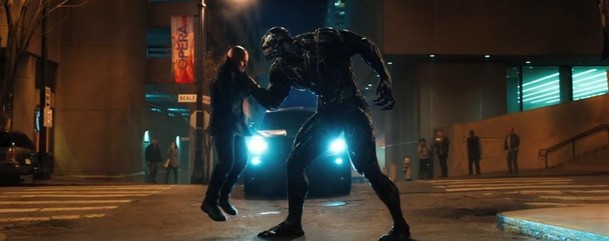 Venom 2: Příští Hardyho šílené kousky může zrežírovat Andy "Glum" Serkis | Fandíme filmu