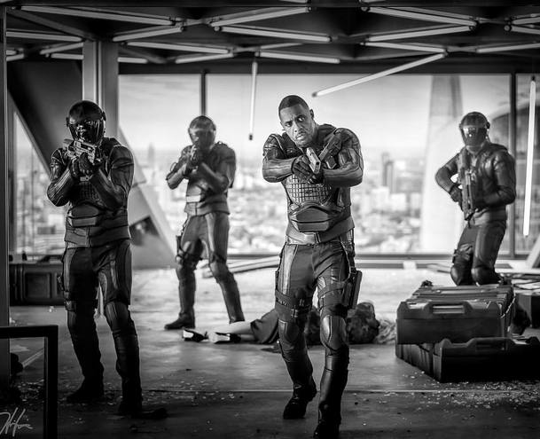 Hobbs and Shaw: První pohled na záporáka Idrise Elbu | Fandíme filmu