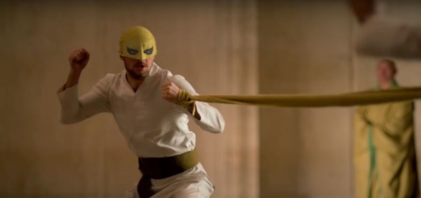 Iron Fist: Fanoušci nastartovali petici za obnovení seriálu | Fandíme serialům