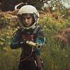 Prospect: Westernová sci-fi vypadá v delším traileru parádně | Fandíme filmu