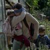 Bird Box: Sandra Bullock v mrazivém traileru | Fandíme filmu