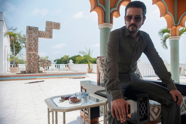 Narcos: Mexiko: Drogové impérium se rozpadá v novém traileru na 2. řadu | Fandíme serialům