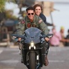 Top Gun: Maverick - Cruise a Connelly na fotkách z natáčení | Fandíme filmu