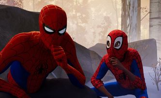 Spider-Man: Paralelní světy: Poslední trailer představil všechny Spider-Many | Fandíme filmu