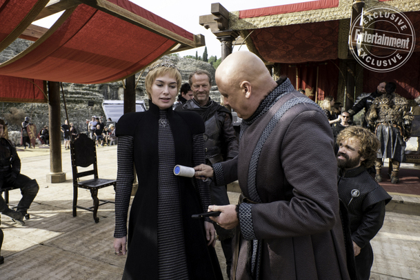 Hra o trůny: Doposud nezveřejněné zákulisní fotky! | Fandíme serialům