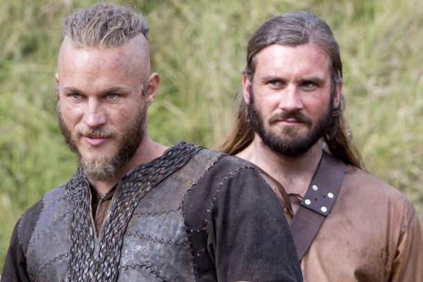 Vikingové: Rollo se vrací v nové ukázce | Fandíme serialům