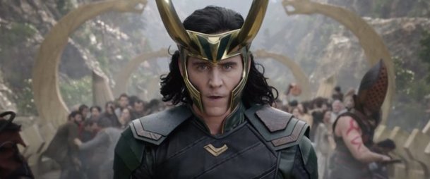 Loki našel svého scenáristu a producenta v jednom | Fandíme serialům