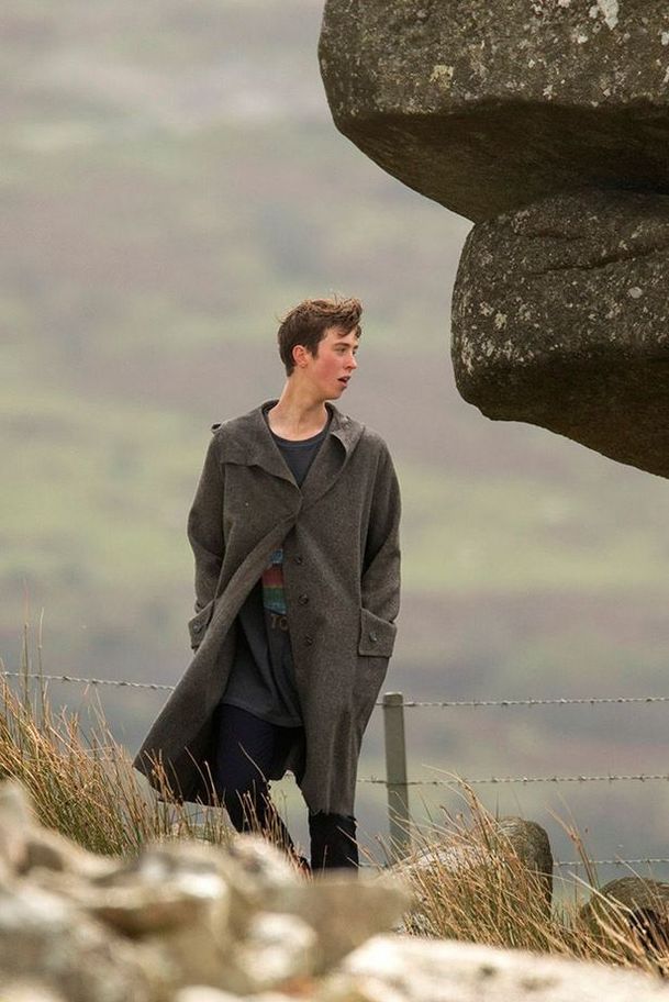 Chlapec, který se stane králem: Trailer na britskou fantasy nabízí nové záběry | Fandíme filmu