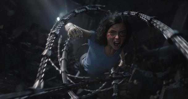 Alita: Bojový anděl: Nový trailer robotického příběhu Jamese Camerona | Fandíme filmu