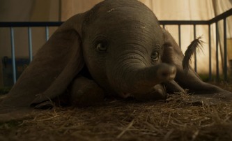 Dumbo: Nový trailer na rodinnou podívanou  Tima Burtona | Fandíme filmu