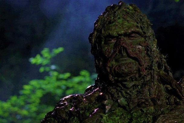 Swamp Thing: Začátek natáčení přinesl první fotku! | Fandíme serialům