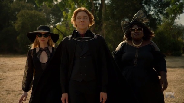 AHS: Apocalypse: Recenze | Fandíme serialům