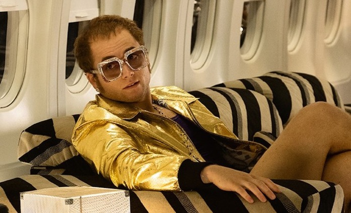 Rocketman: Extravagancí lemovaná cesta Eltona Johna k výšinám | Fandíme filmu