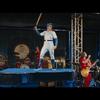 Rocketman: Extravagancí lemovaná cesta Eltona Johna k výšinám | Fandíme filmu