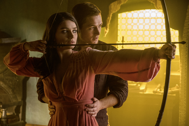 Robin Hood se dočkal naprosto zdrcujících recenzí | Fandíme filmu