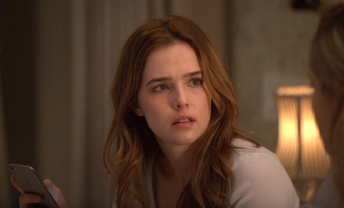 Juror #2: Poslední film Clinta Eastwooda doplnila Zoey Deutch | Fandíme filmu