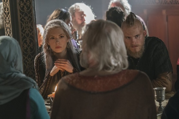 Vikingové: "Nezabíjej Lagerthu," prosí tvůrce fanoušci | Fandíme serialům