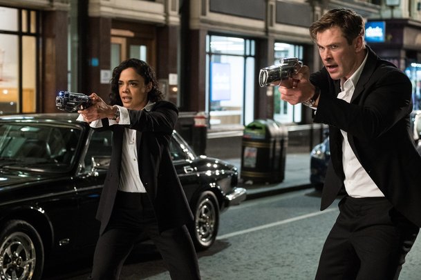 Men in Black: International: Oficiální synopse a nová fotka | Fandíme filmu