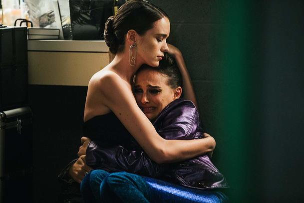 Vox Lux: Popová hvězda Natalie Portman zůstává ve stínu Lady Gaga | Fandíme filmu