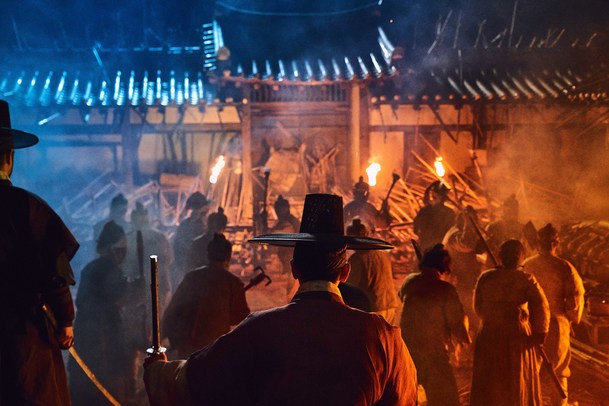 Kingdom:  Trailer představuje nový zombie seriál z historické Koreje | Fandíme serialům