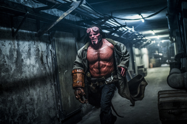 Hellboy: Trailer dorazil také HDčku + hrdina jako strůjce apokalypsy | Fandíme filmu