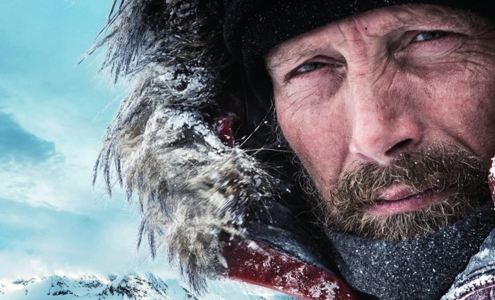 Arctic: Mads Mikkelsen bojuje o přežití v ledové pustině v prvním traileru | Fandíme filmu