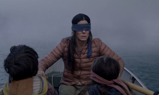 Bird Box: Netflix po naléhání diváků vystřihl z filmu kontroverzní pasáž | Fandíme filmu