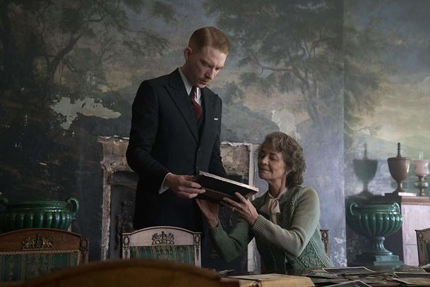 Recenze: The Little Stranger | Fandíme filmu