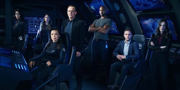 Agenti S.H.I.E.L.D.: Coulson se vrací v prvním teaseru na 6. řadu | Fandíme serialům