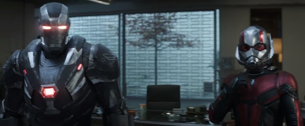 Avengers: Endgame: Tým opět spolu v nas*ané Super Bowl ukázce | Fandíme filmu