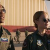 Captain Marvel sráží letadla pěstí z oblohy v nové Super Bowl upoutávce | Fandíme filmu