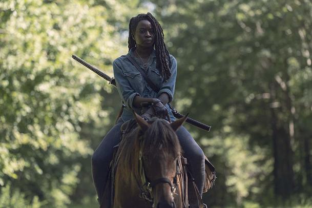 Živí mrtví: Michonne se možná nevrátí v 10. řadě | Fandíme serialům