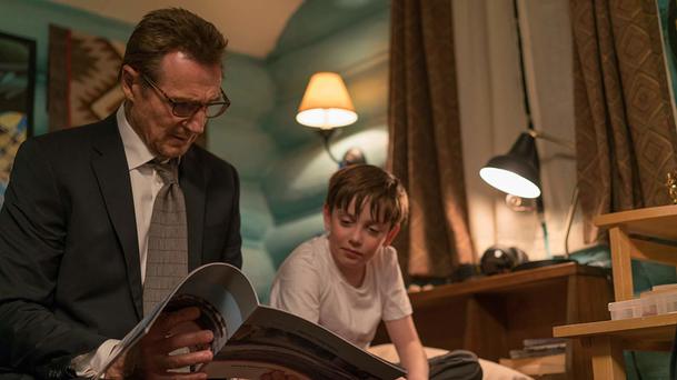 Liam Neeson chystá další dva thrillery o ostřílených drsných stařících | Fandíme filmu