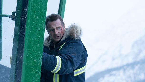 Liam Neeson chystá další dva thrillery o ostřílených drsných stařících | Fandíme filmu