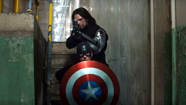 The Falcon and The Winter Soldier: Hvězda Marvelu už je na cestě do Prahy | Fandíme filmu