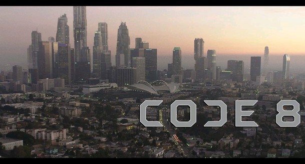 Code 8: První akční ukázka z robotické sci-fi ve stylu Neilla Blomkampa | Fandíme filmu