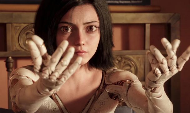 Alita 2: Fanoušci tvrdě bojují za pokračování příběhu andělské robotky | Fandíme filmu