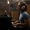 Rocketman: Všechny Eltonovy písně nazpíval Taron Egerton - podívejte | Fandíme filmu