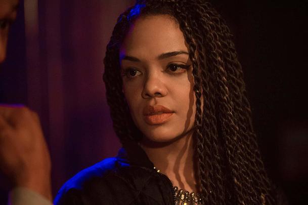 Tessa Thompson se zamiluje do hráče NFL | Fandíme filmu