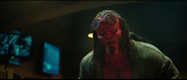 Hellboy: Nový trailer za zvuků hudby slibuje nefalšované, epické peklo na Zemi | Fandíme filmu